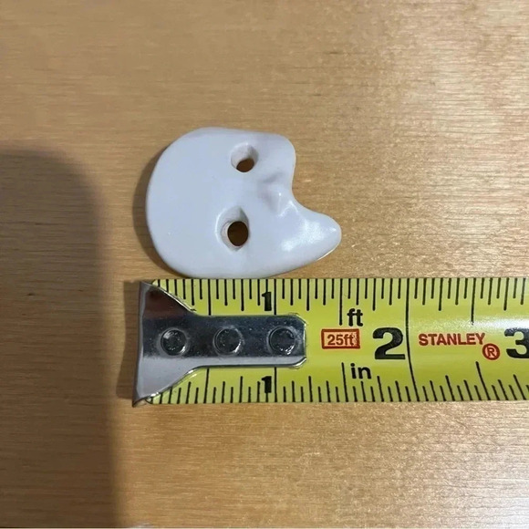 Handmade Phantom of the Opera Brooch Pin White - Picture 5 of 6